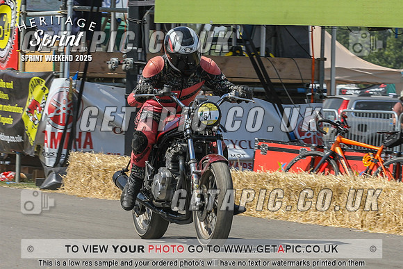 PP2508-3967-C_LOGO_ON_PHOTO