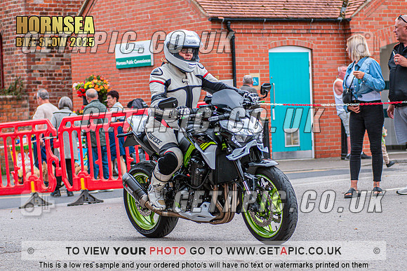 TW2508-5004_LOGO_ON_PHOTO