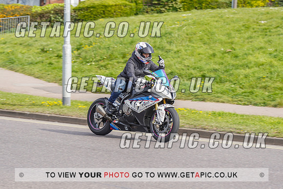 RS2204_3939