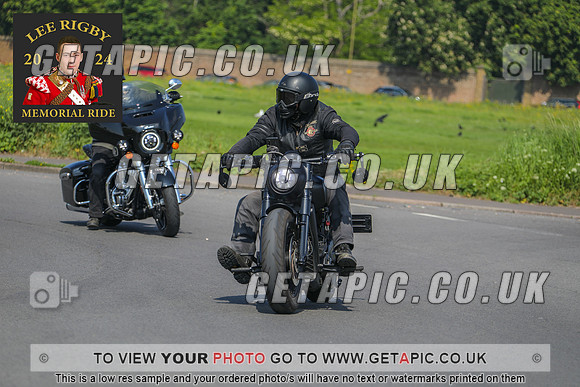 GP2405-4053_LOGO_ON_PHOTO