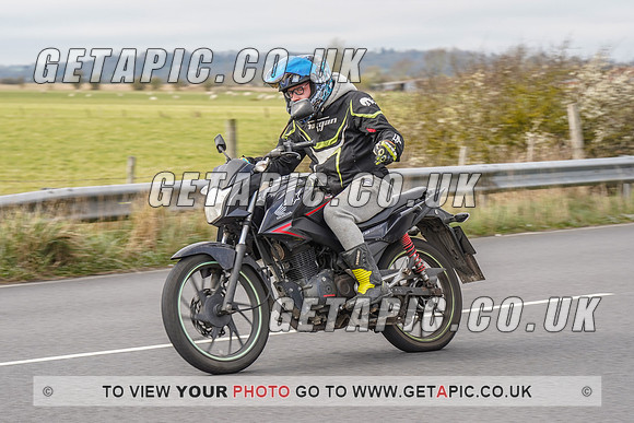 RS2203_6732