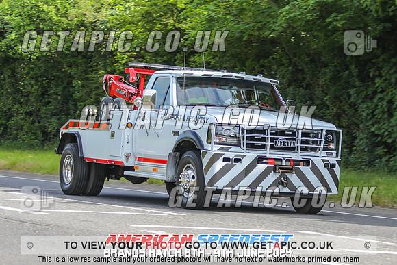 GP2406-3947-C_LOGO_ON_PHOTO