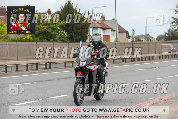 GP2505-041_LOGO_ON_PHOTO