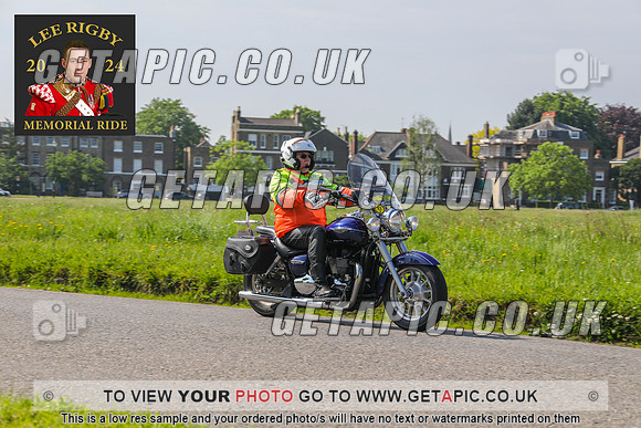 GP2405-3462_LOGO_ON_PHOTO