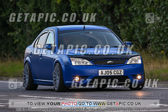 SH2409-0019-C_LOGO_ON_PHOTO