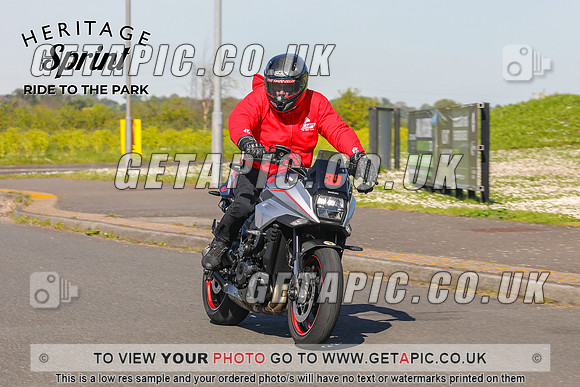 GP2405-0002-C_LOGO_ON_PHOTO