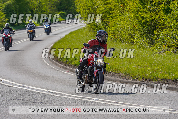 RS2204_12555