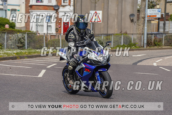 RS2204_6821