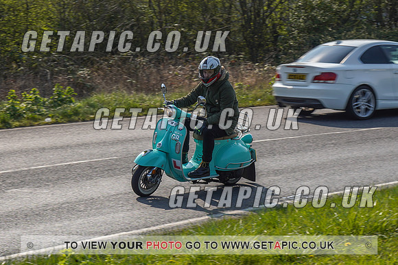 RS2203_5182