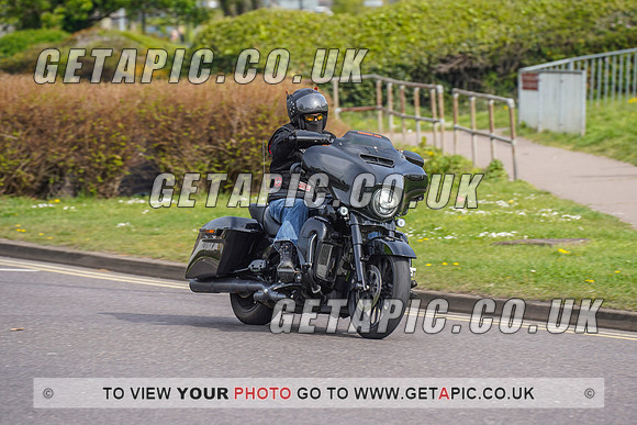 RS2204_3906