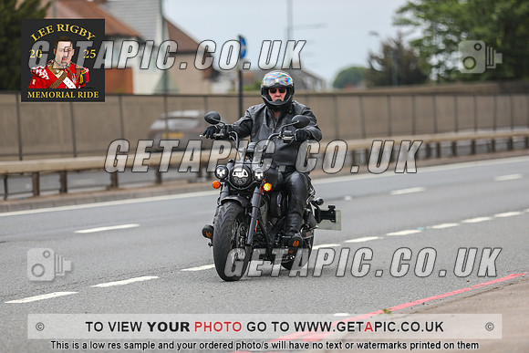 GP2505-019_LOGO_ON_PHOTO
