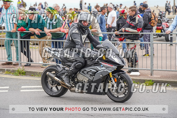 RS2205_13962