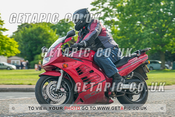 MW2205-7081