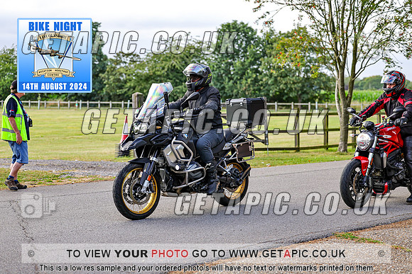 PR2408-10983_LOGO_ON_PHOTO