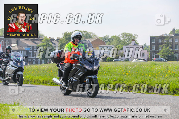 GP2405-3587_LOGO_ON_PHOTO
