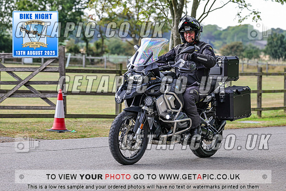 PR2508-09866_LOGO_ON_PHOTO