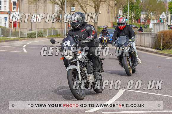 RS2204_5571