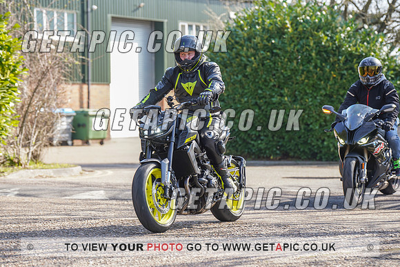 RS2203_6074