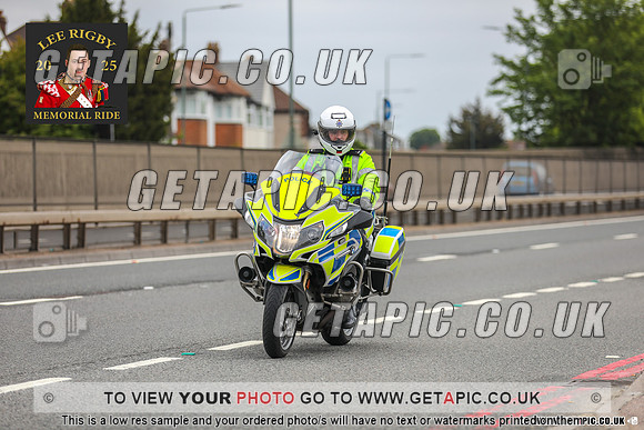 GP2505-117_LOGO_ON_PHOTO