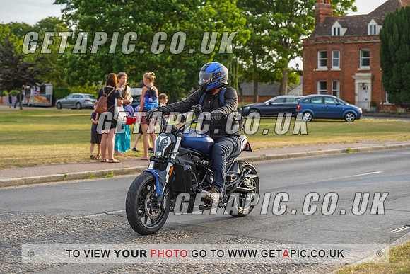 RS2207_8777