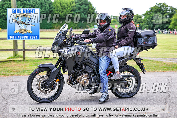 PR2408-12697_LOGO_ON_PHOTO