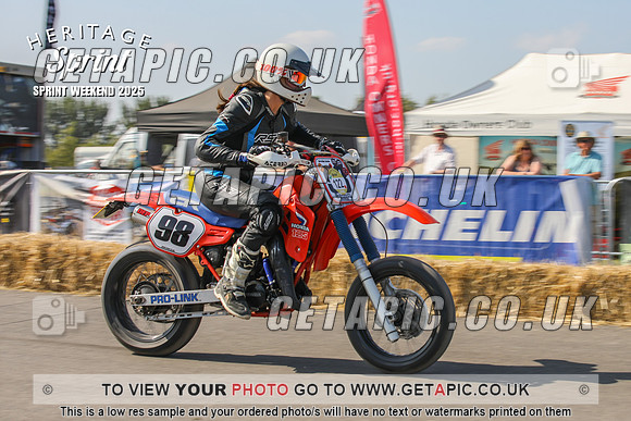 PP2508-3219_LOGO_ON_PHOTO