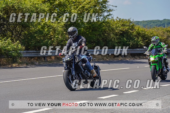 RS2208_1075