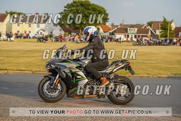 RS2207_9134
