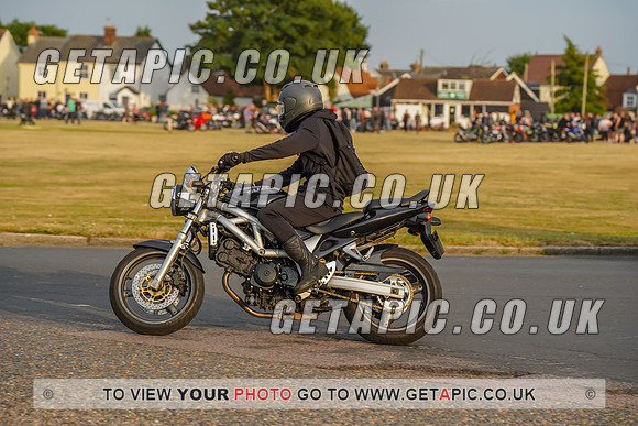 RS2207_9139