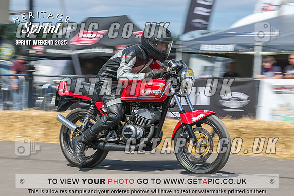 GP2508-3804-C_LOGO_ON_PHOTO