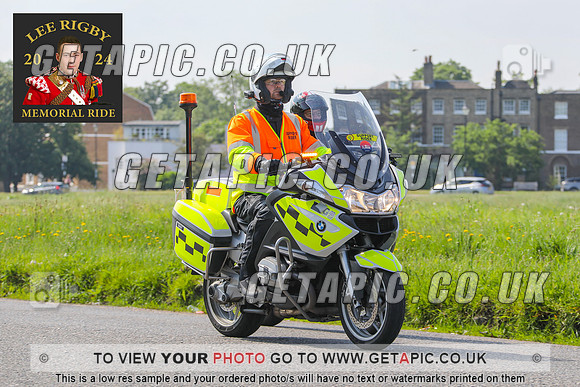 GP2405-3585-C_LOGO_ON_PHOTO