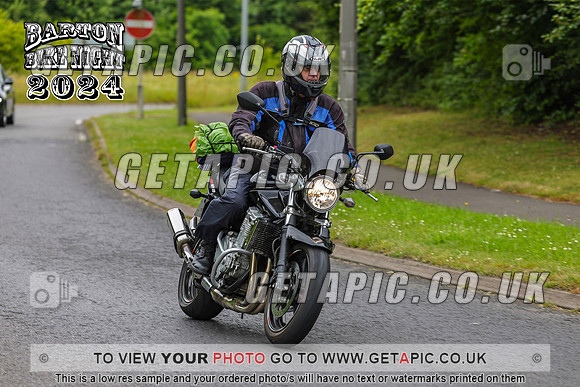 PR2407-108_LOGO_ON_PHOTO