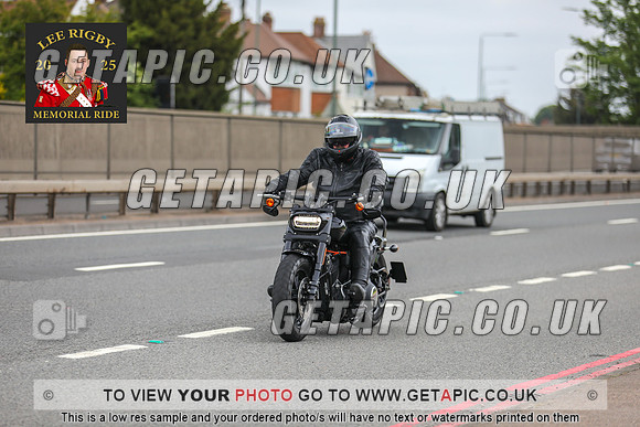 GP2505-006_LOGO_ON_PHOTO