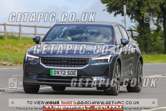 GP2406-12491-C_LOGO_ON_PHOTO