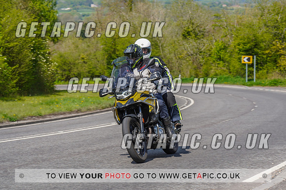 RS2204_12521