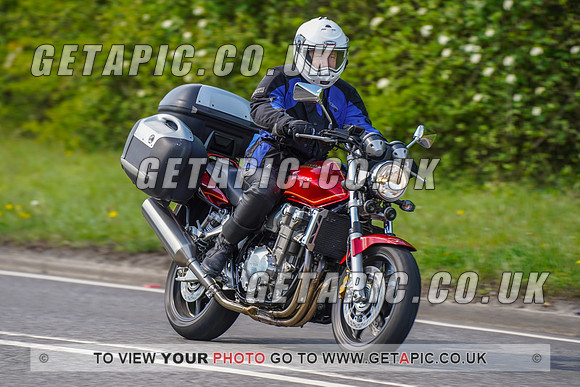 RS2204_11558