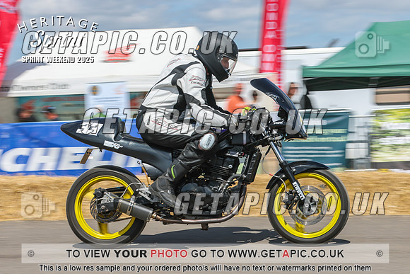 GP2508-4051_LOGO_ON_PHOTO