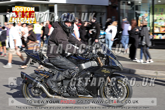 PR2407-12355_LOGO_ON_PHOTO