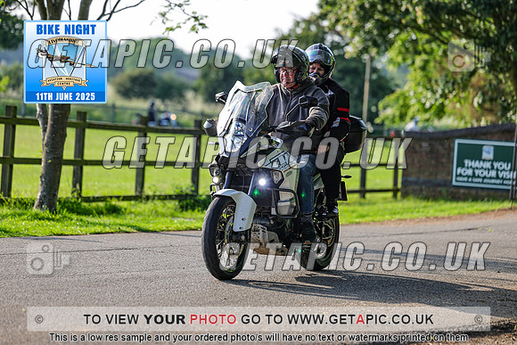PR2506-06139_LOGO_ON_PHOTO
