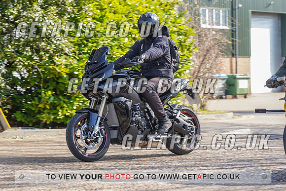 RS2203_6083