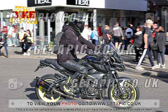 PR2407-12323_LOGO_ON_PHOTO