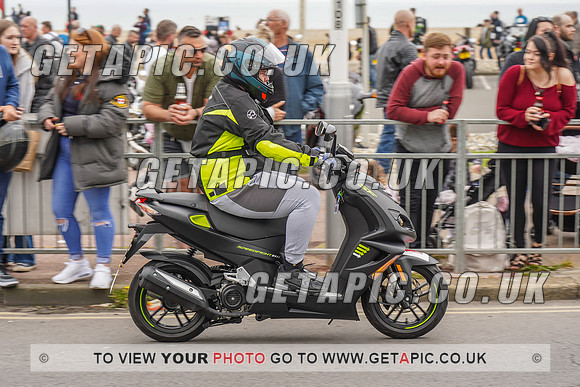 RS2205_12961