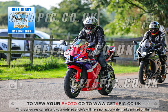 PR2506-07108_LOGO_ON_PHOTO