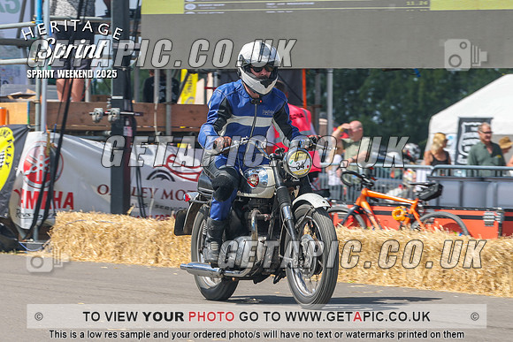 GP2508-4439-C_LOGO_ON_PHOTO