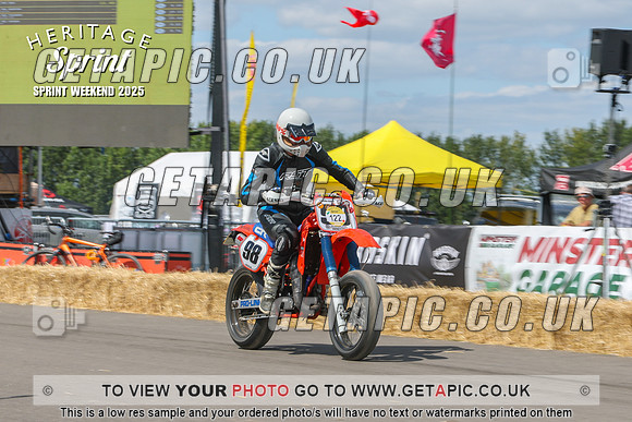 GP2508-4216_LOGO_ON_PHOTO