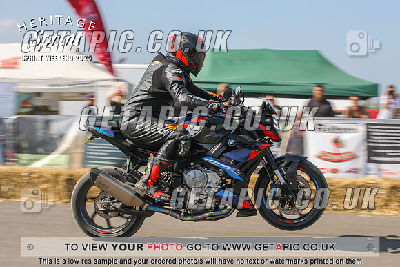 PP2508-4333-C_LOGO_ON_PHOTO