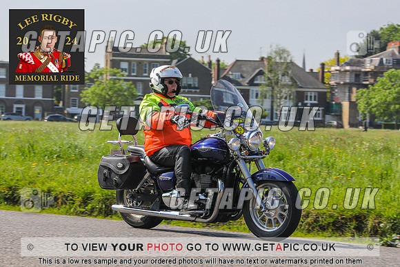 GP2405-3462-C_LOGO_ON_PHOTO
