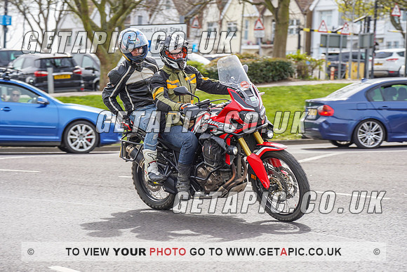 RS2204_10028