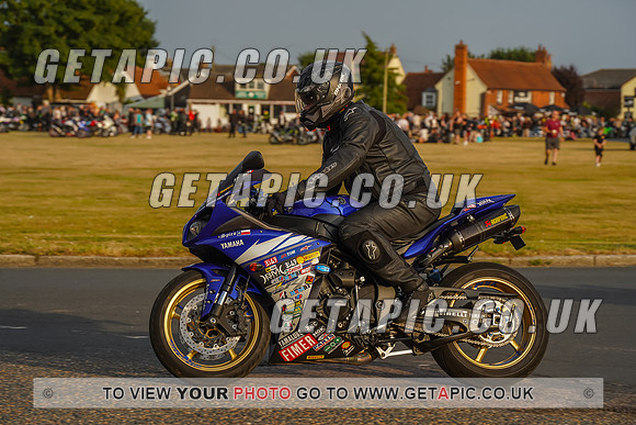 RS2207_8948