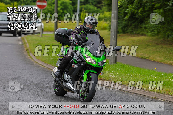 PR2407-143_LOGO_ON_PHOTO